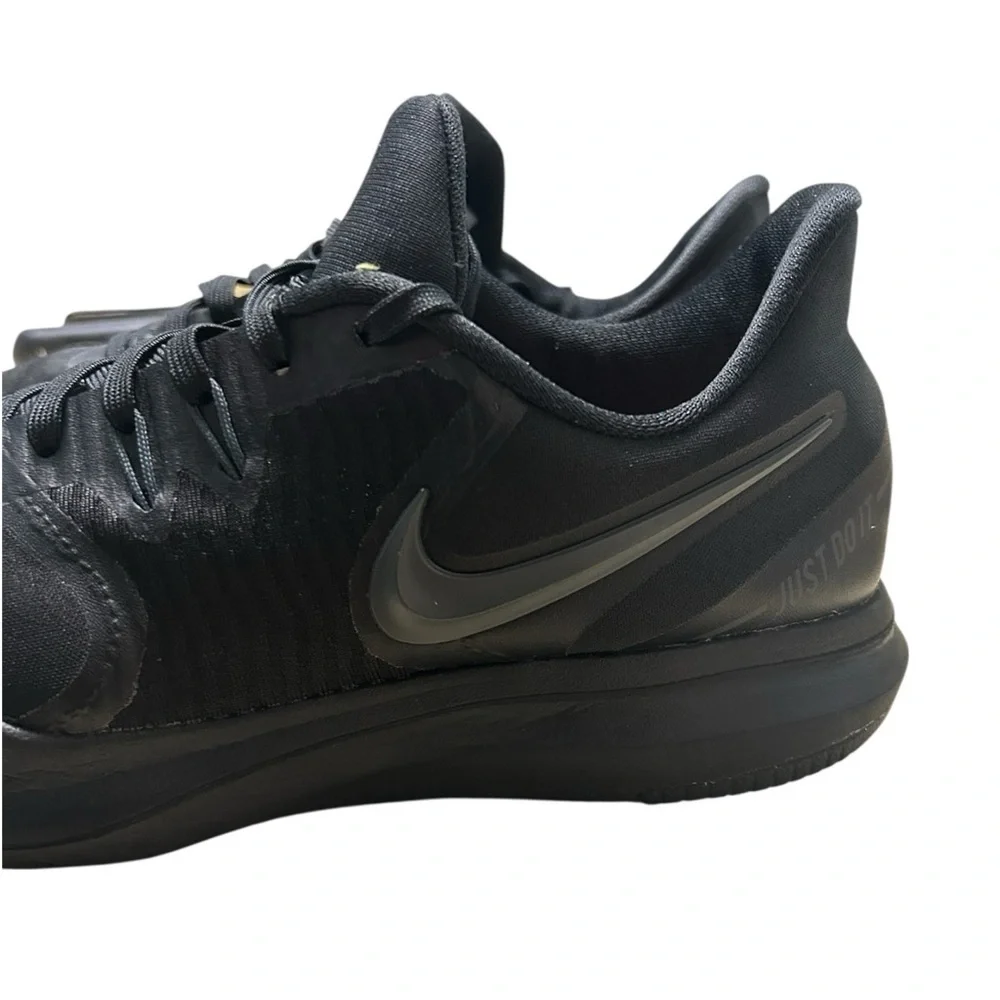 Nike In-Season TR8 Womens sz 8 Black  Training Athletic Shoes